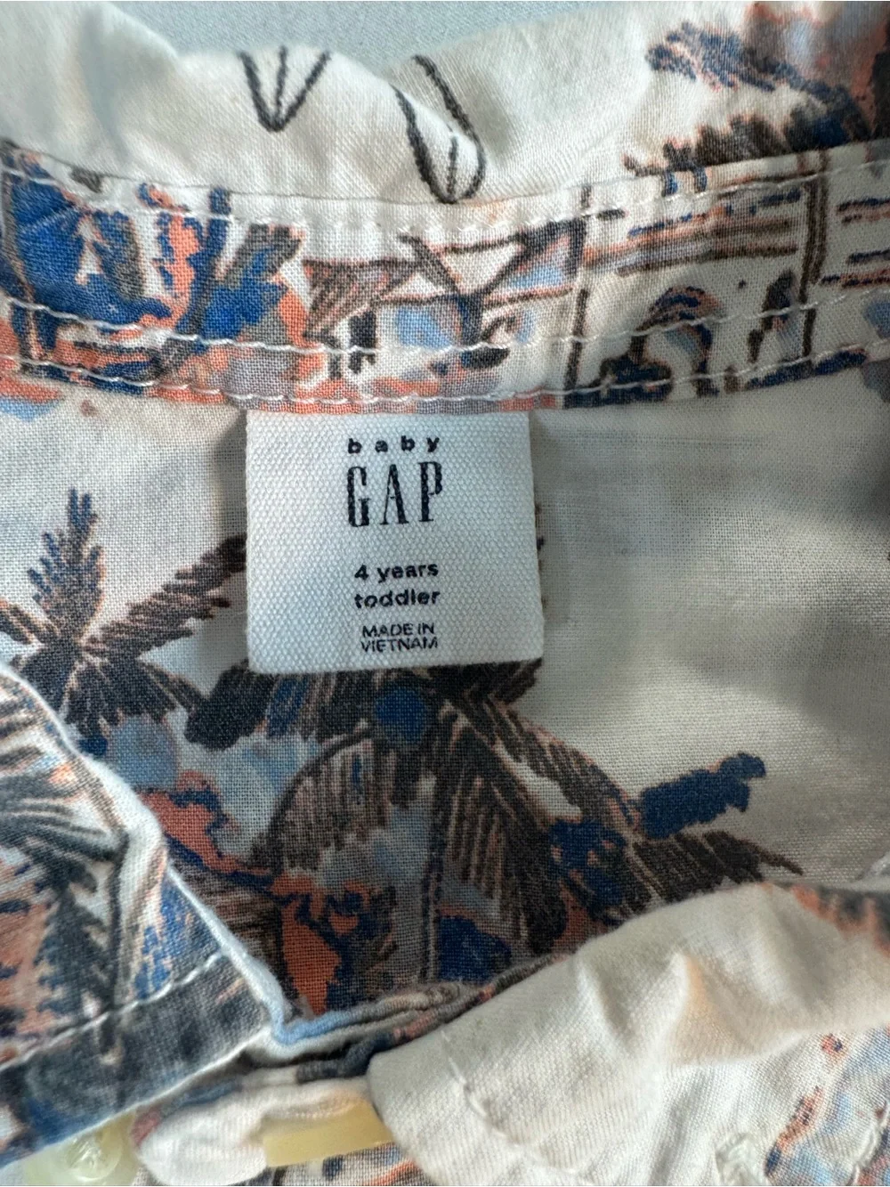 Baby Gap Toddler Boys 4T Tropical Resort Printed Short Sleeve Button Down Shirt